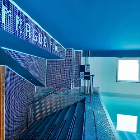 Hostel Plus Prague Prag