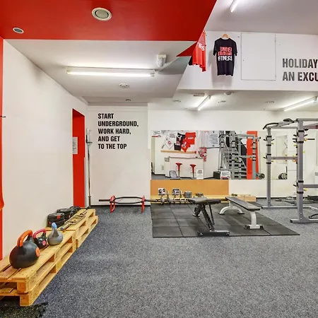 Хостел Plus Prague *