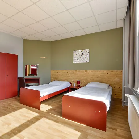 Plus Prague Hostel *