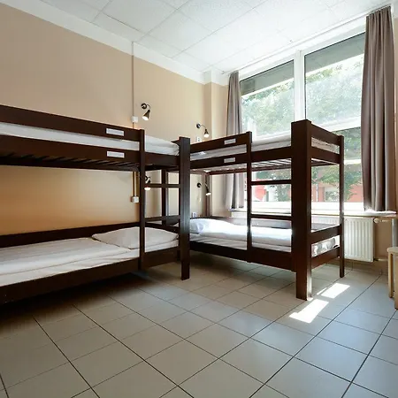 Hostel Plus Prague *