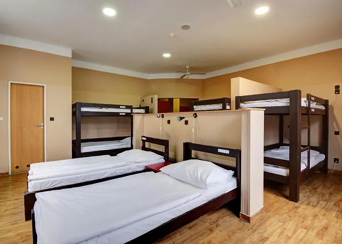 Hostel Plus Prague *